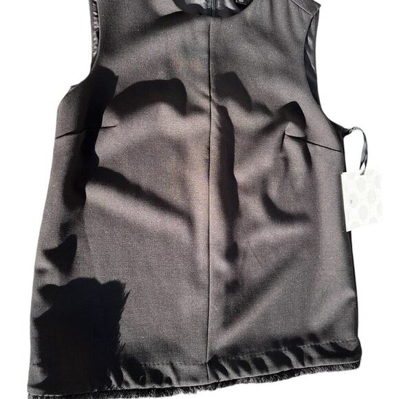 Victoria Beckham, sleeveless, black, top with fringe hem, women's size XS - Picture 1 of 9